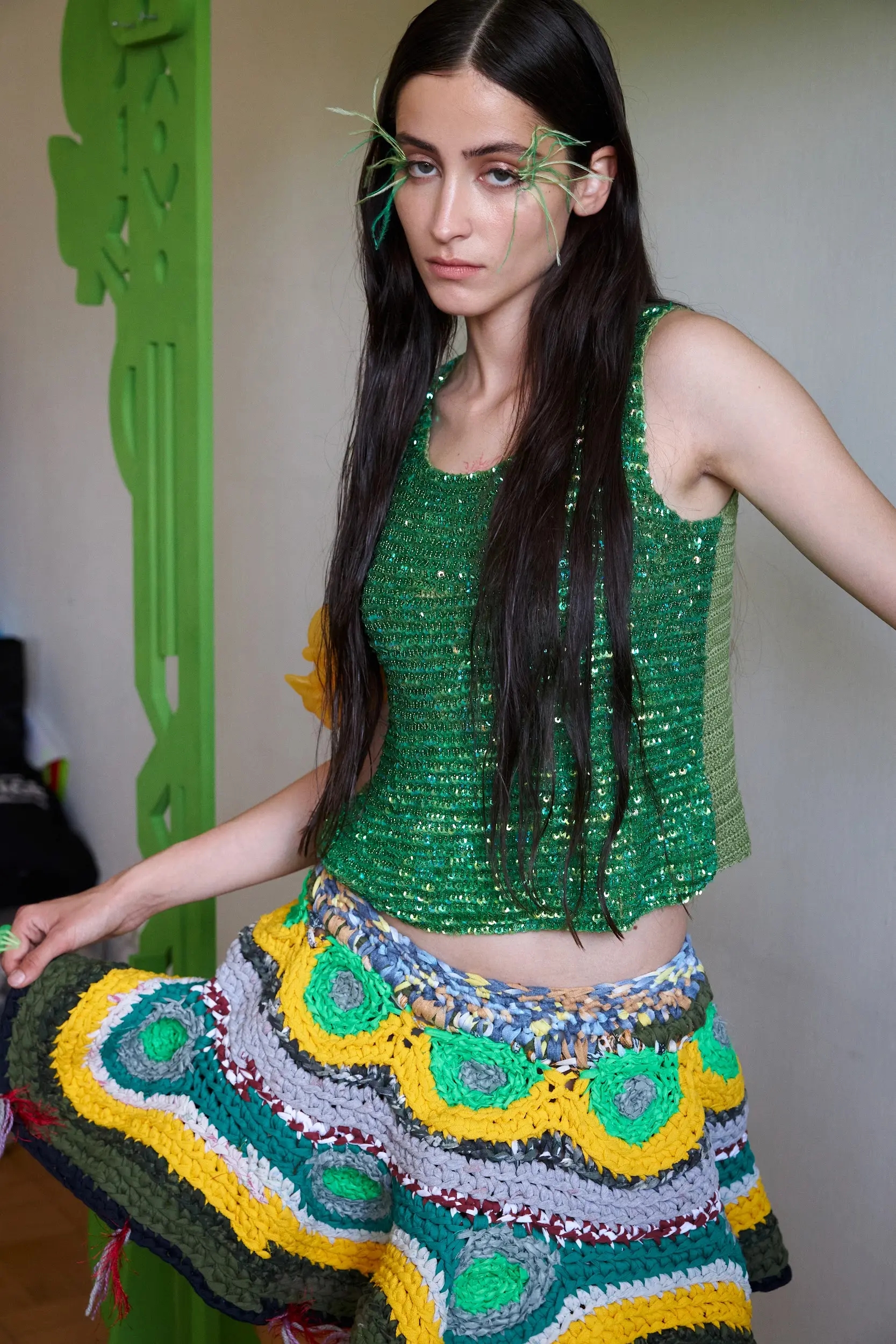 Топ, связанный крючком, украшен пайетками и бисером зелёного оттенка — нашего фирменного и любимого цвета. Единственный в своем роде повтора не будет. Подходит под размер S/M